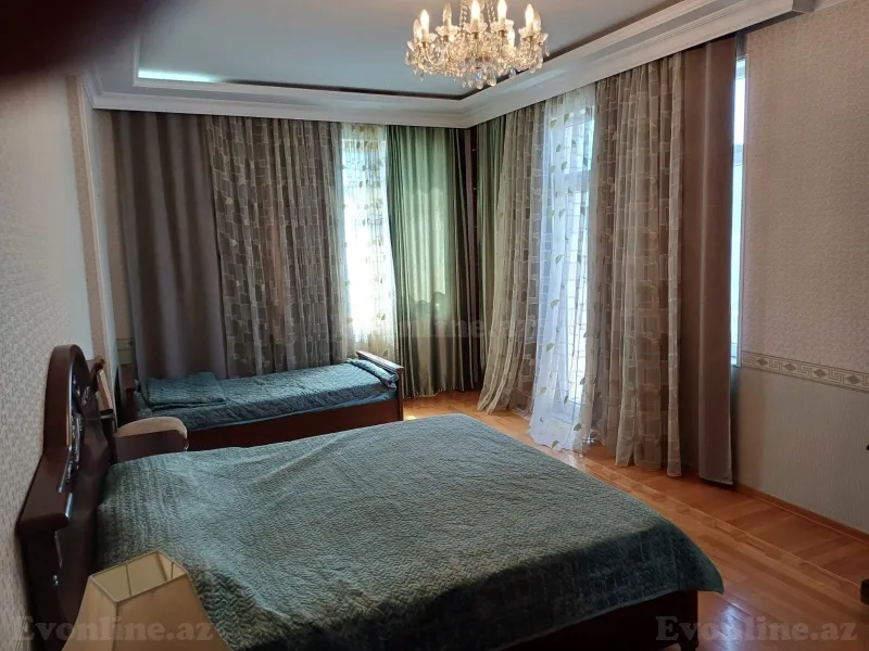 Kirayə verilir 4 otaqlı Mənzil Yeni tikili 220 m² 28 May m. - şəkil 2