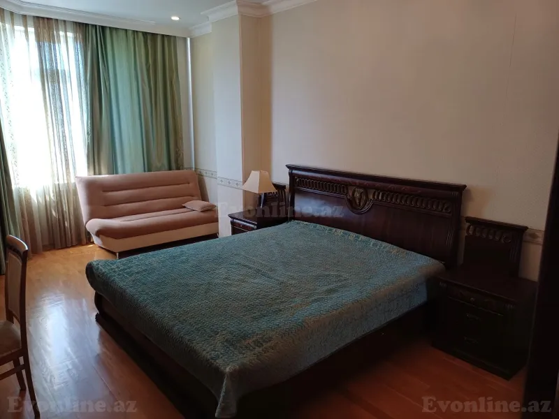Kirayə verilir 4 otaqlı Mənzil Yeni tikili 220 m² 28 May m. - şəkil 3