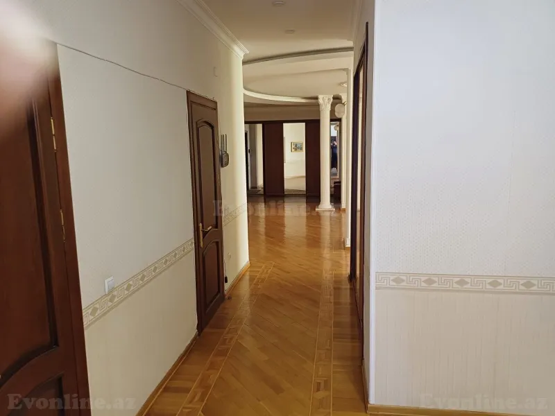 Kirayə verilir 4 otaqlı Mənzil Yeni tikili 220 m² 28 May m. - şəkil 5