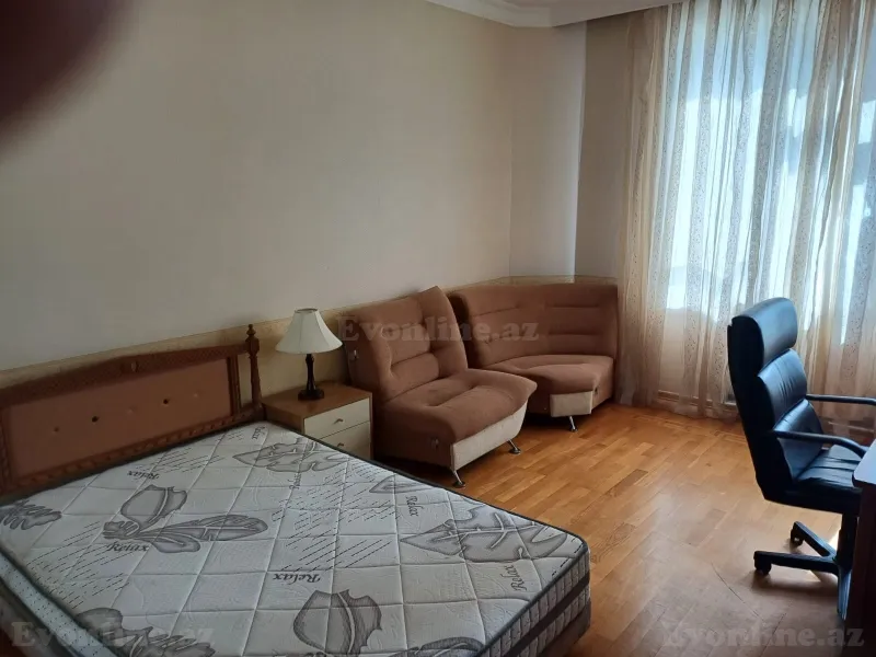 Kirayə verilir 4 otaqlı Mənzil Yeni tikili 220 m² 28 May m. - şəkil 6