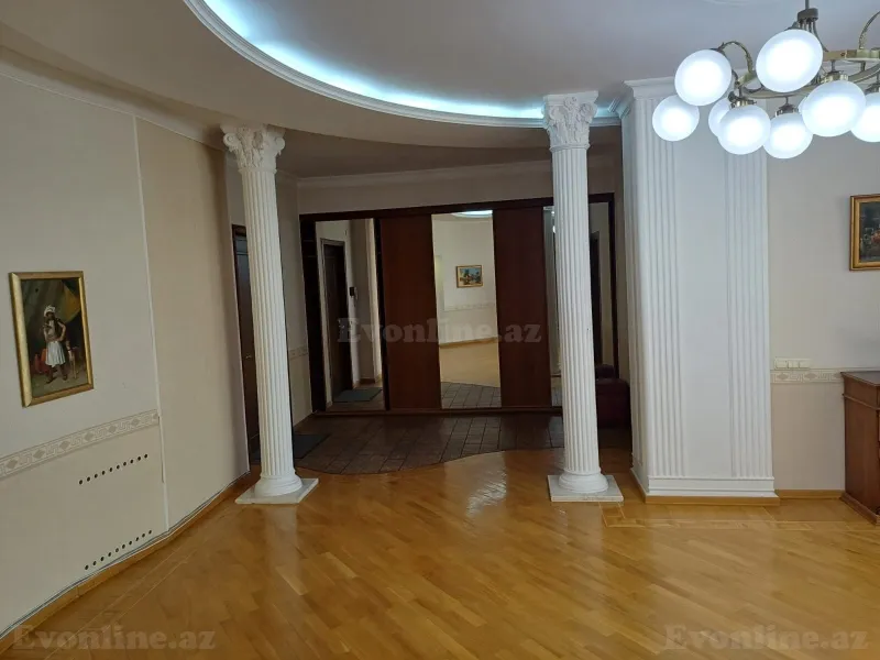 Kirayə verilir 4 otaqlı Mənzil Yeni tikili 220 m² 28 May m. - şəkil 7