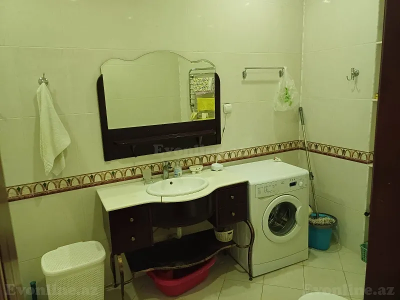 Kirayə verilir 4 otaqlı Mənzil Yeni tikili 220 m² 28 May m. - şəkil 13