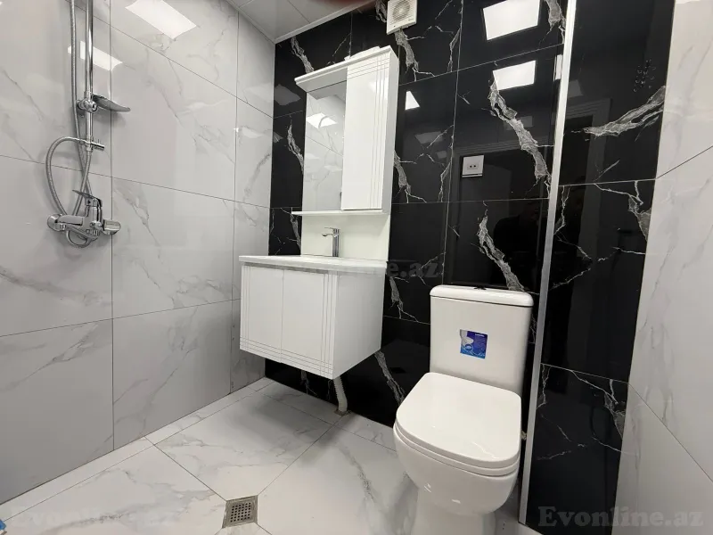 Satılır 2 otaqlı Mənzil Köhnə tikili 55 m² Qara Qarayev m. - şəkil 11