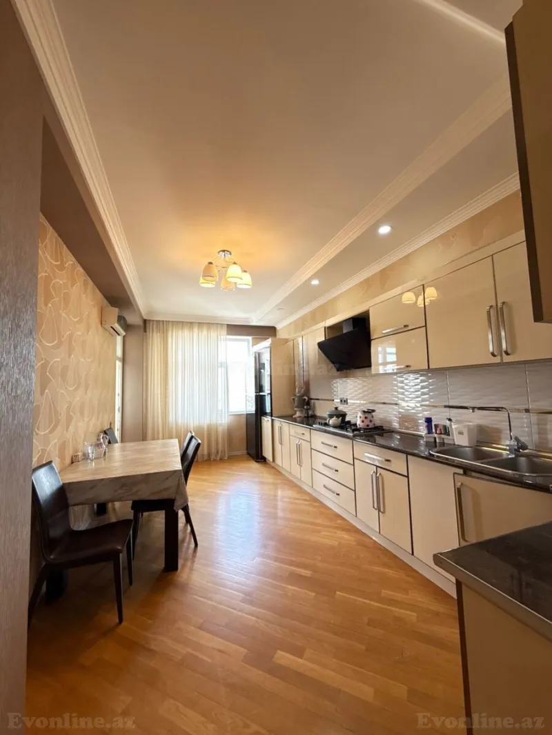Kirayə verilir 3 otaqlı Mənzil Yeni tikili 130 m² Yeni Yasamal - şəkil 7