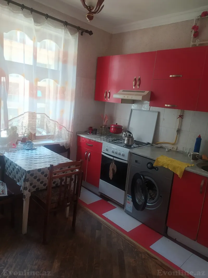 Kirayə verilir 2 otaqlı Mənzil Köhnə tikili 65 m² Elmlər Akademiyası m. - şəkil 3