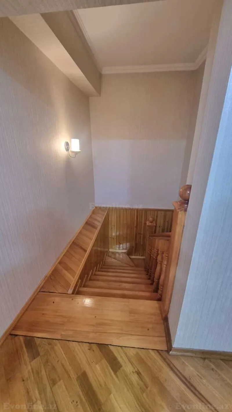 Satılır 4 otaqlı Mənzil Köhnə tikili 145 m² Yeni Yasamal - şəkil 12
