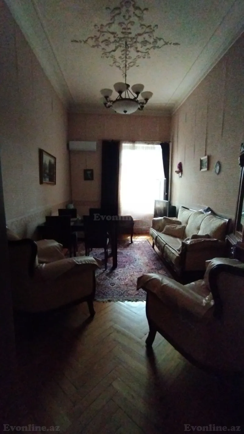 Satılır 3 otaqlı Mənzil Köhnə tikili 75 m² Elmlər Akademiyası m. - şəkil 6