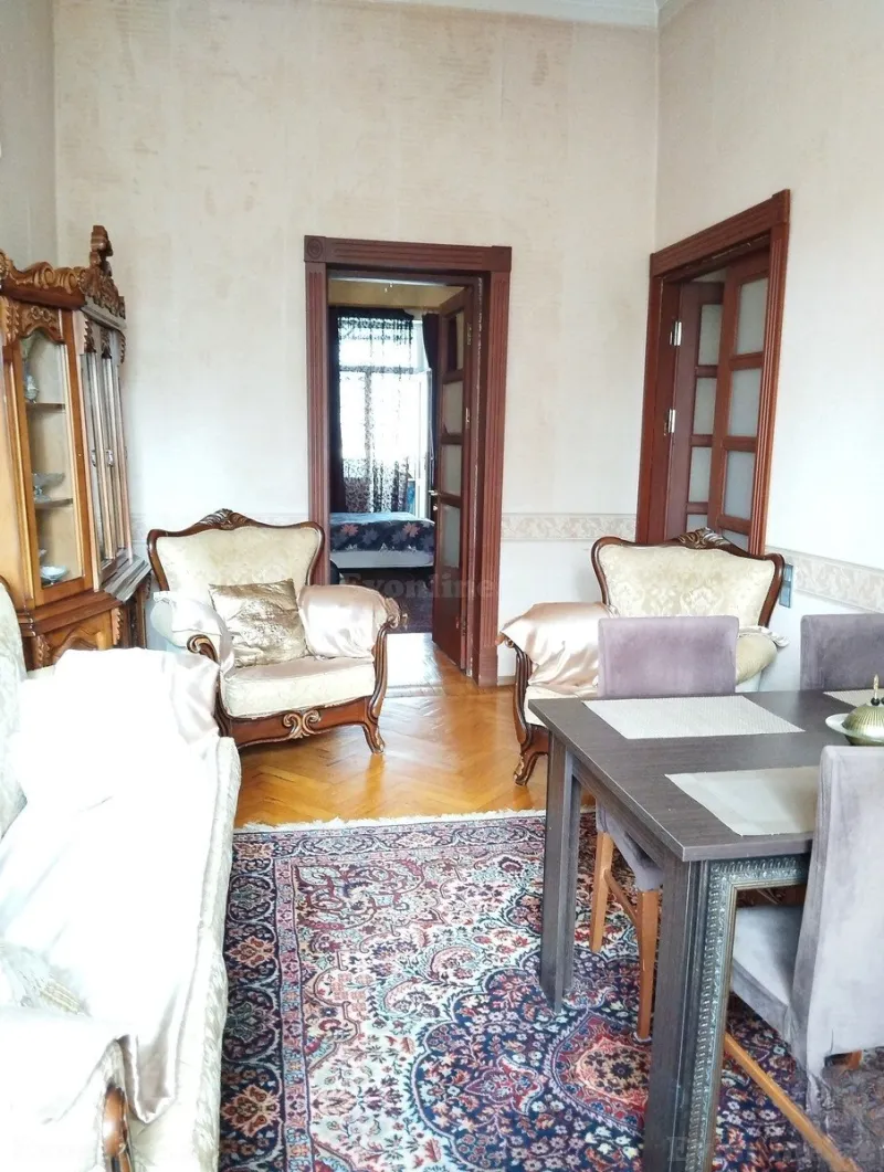 Satılır 3 otaqlı Mənzil Köhnə tikili 75 m² Elmlər Akademiyası m. - şəkil 7