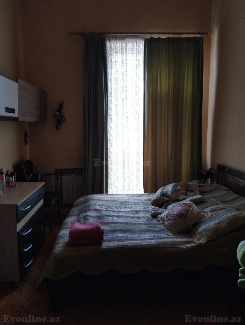 Satılır 3 otaqlı Mənzil Köhnə tikili 75 m² Elmlər Akademiyası m. - şəkil 11