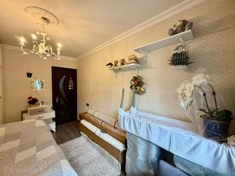 Satılır 3 otaqlı Mənzil Köhnə tikili 70 m² Xalqlar Dostluğu m. - şəkil 10