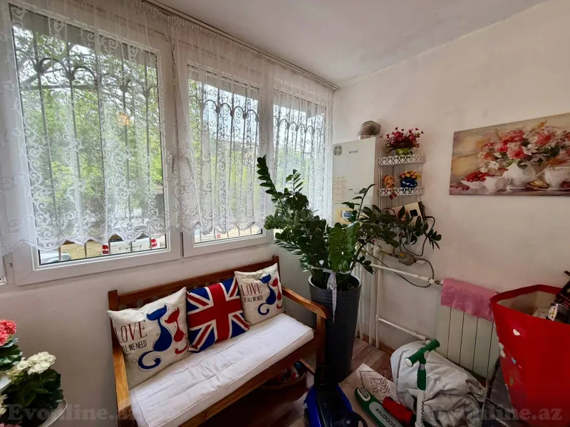 Satılır 3 otaqlı Mənzil Köhnə tikili 70 m² Xalqlar Dostluğu m. - şəkil 20