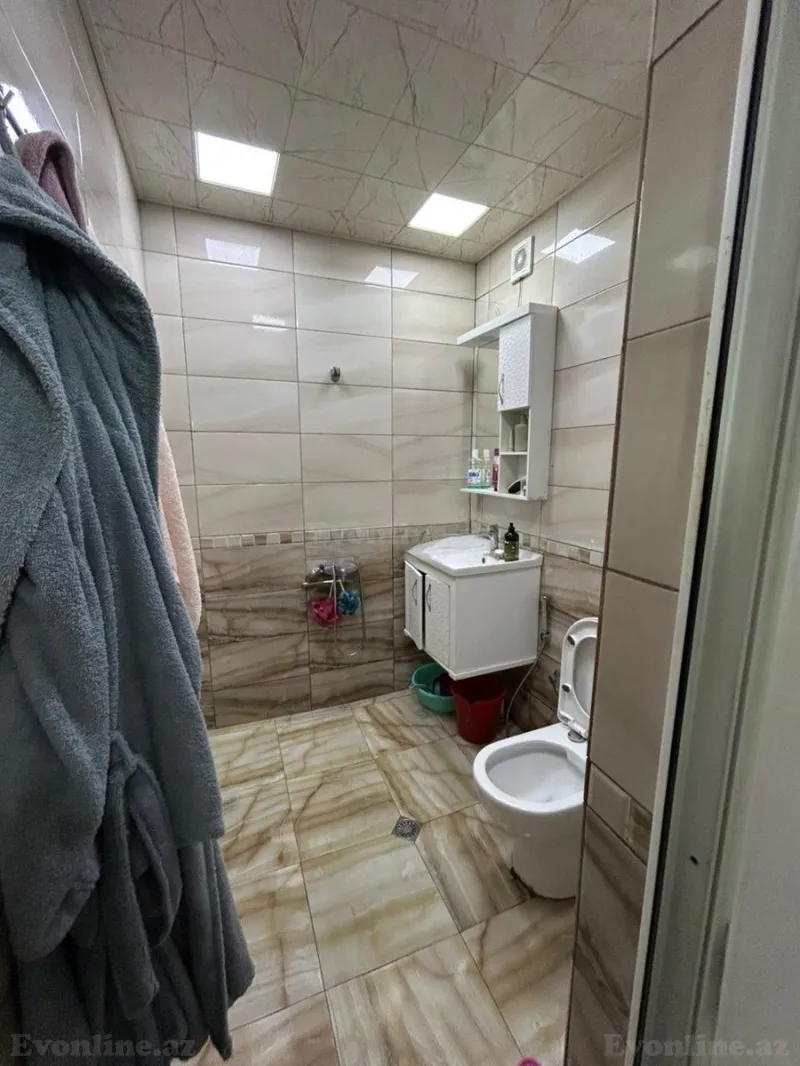 Satılır 2 otaqlı Mənzil Köhnə tikili 50 m² Bakıxanov - şəkil 9