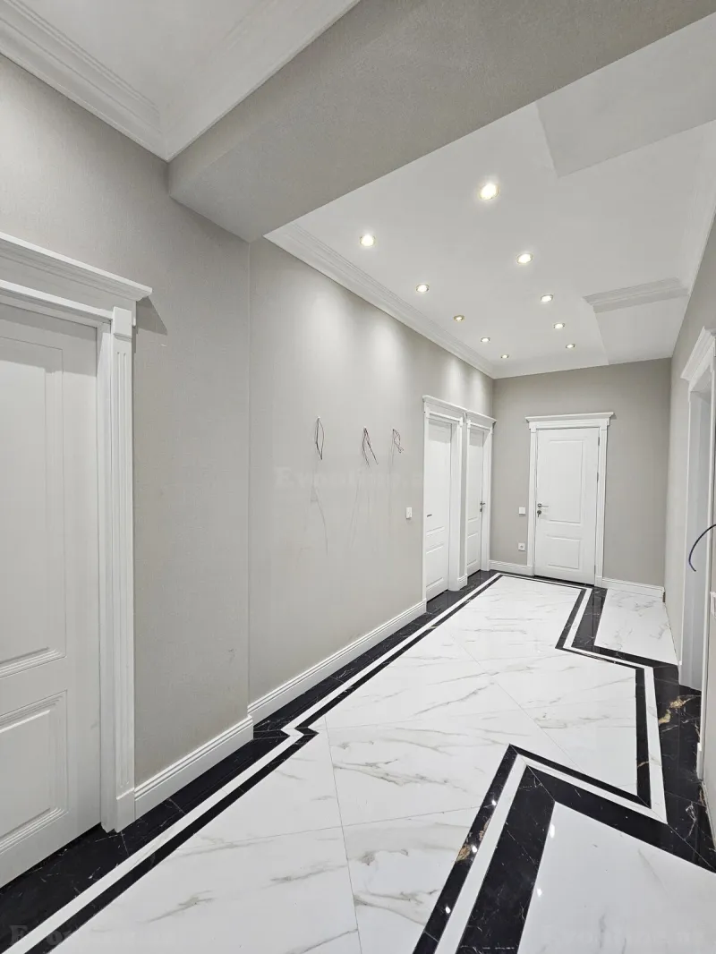 Satılır 3 otaqlı Mənzil Yeni tikili 105 m² Nəsimi m. - şəkil 11