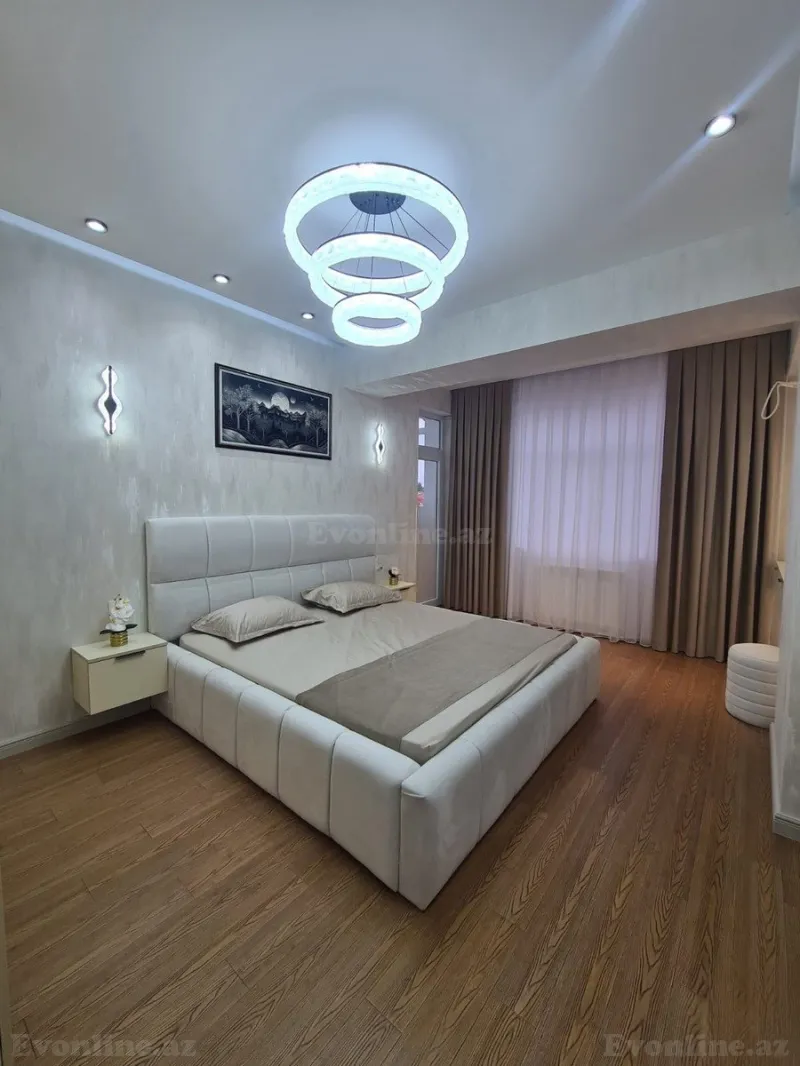Satılır 3 otaqlı Mənzil Yeni tikili 101 m² Səbail r. - şəkil 12
