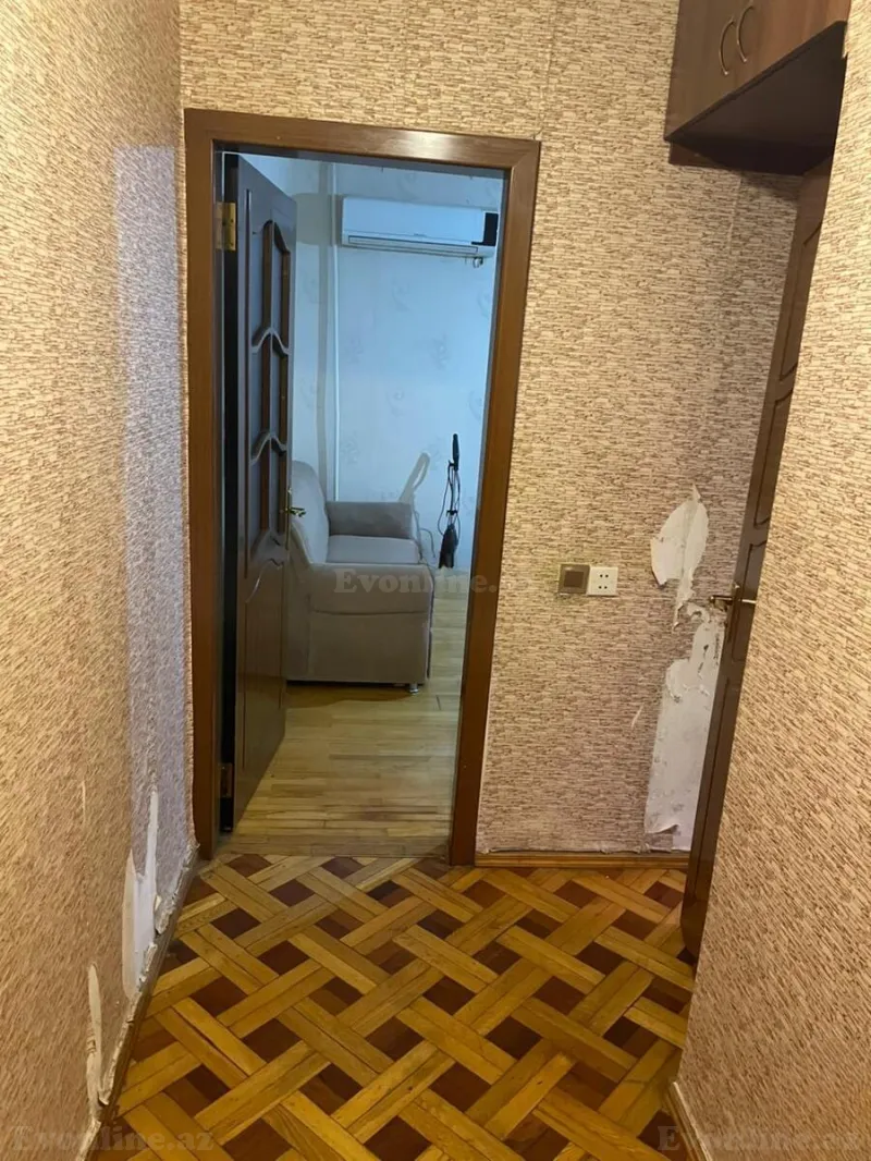 Satılır 1 otaqlı Mənzil Köhnə tikili 42 m² 8-ci mikrorayon - şəkil 5