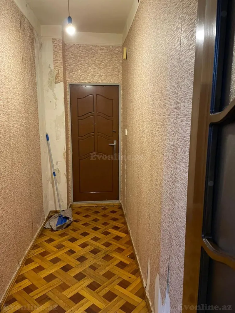 Satılır 1 otaqlı Mənzil Köhnə tikili 42 m² 8-ci mikrorayon - şəkil 6