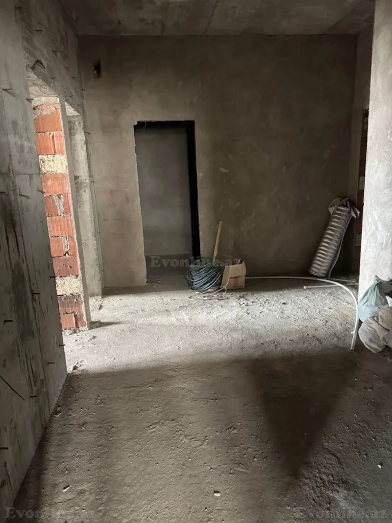 Satılır 3 otaqlı Mənzil Yeni tikili 155 m² 28 May m. - şəkil 9