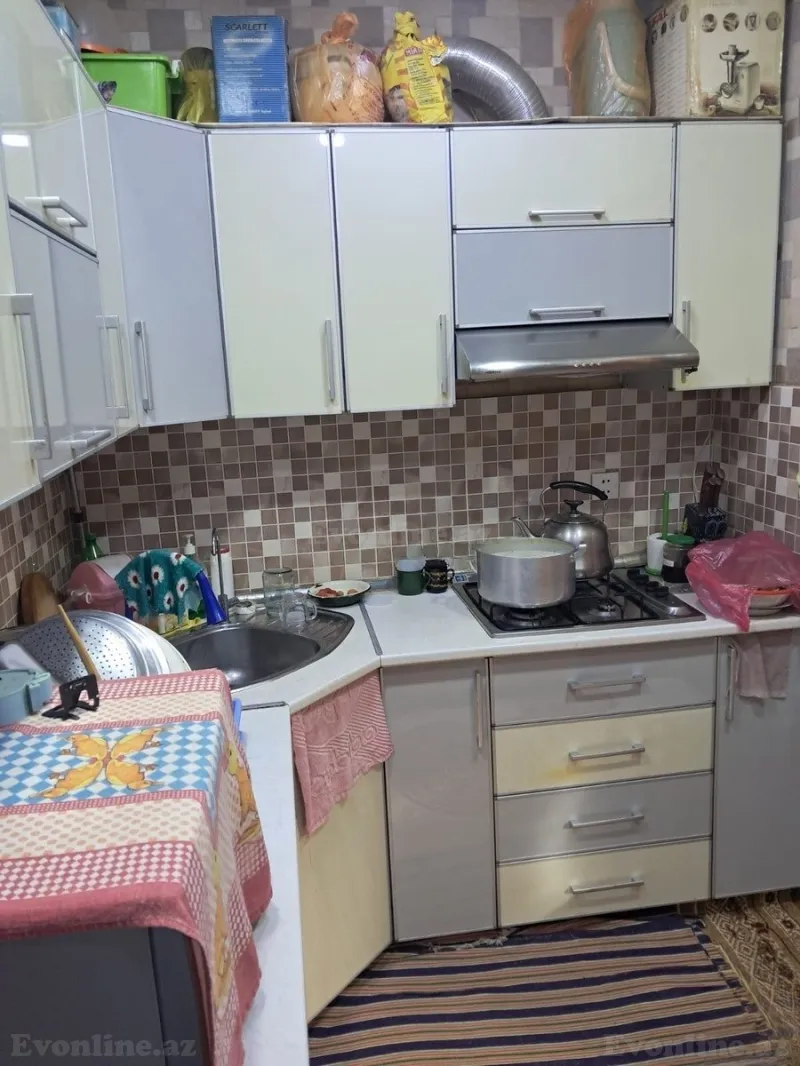 Satılır 3 otaqlı Mənzil Köhnə tikili 70 m² Hövsan - şəkil 6