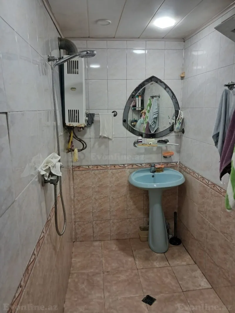 Satılır 3 otaqlı Mənzil Köhnə tikili 70 m² Hövsan - şəkil 9