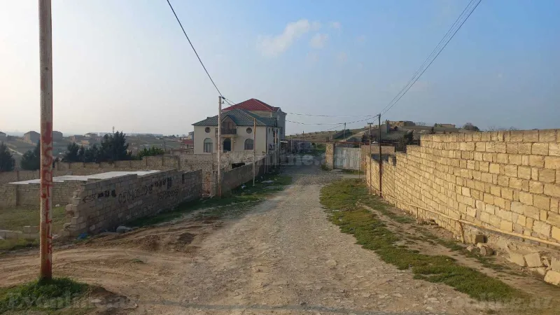 7 otaqlı Həyət evi 340 m² Novxanı Satılır