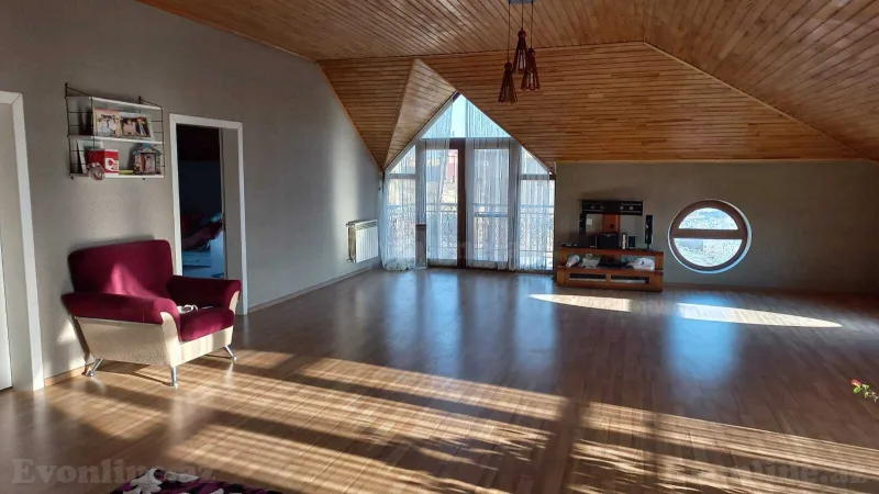 Satılır 7 otaqlı Həyət evi 340 m² Novxanı - şəkil 15