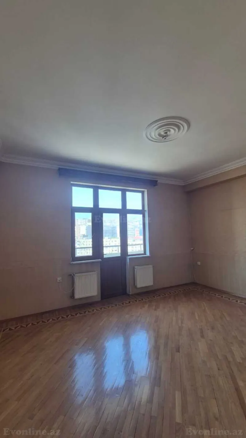 Satılır 3 otaqlı Mənzil Yeni tikili 160 m² 8 Noyabr m. - şəkil 2