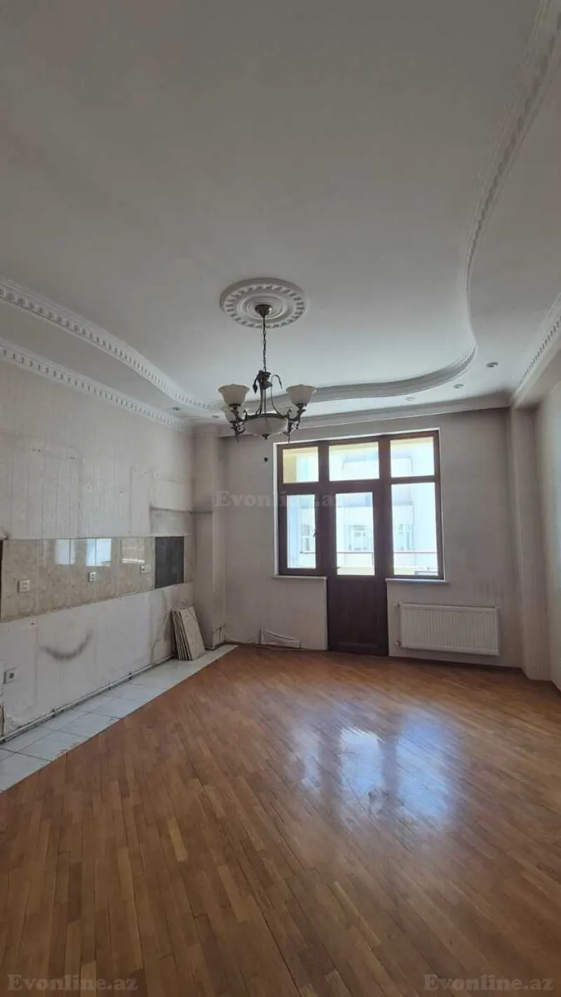 Satılır 3 otaqlı Mənzil Yeni tikili 160 m² 8 Noyabr m. - şəkil 8