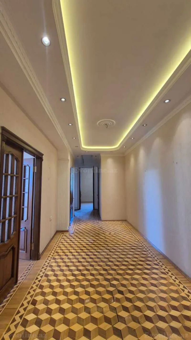 Satılır 3 otaqlı Mənzil Yeni tikili 160 m² 8 Noyabr m. - şəkil 10