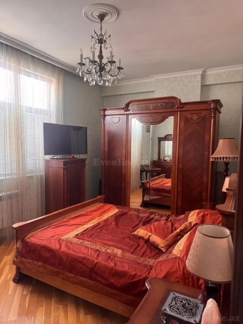 Satılır 3 otaqlı Mənzil Yeni tikili 120 m² Elmlər Akademiyası m. - şəkil 5