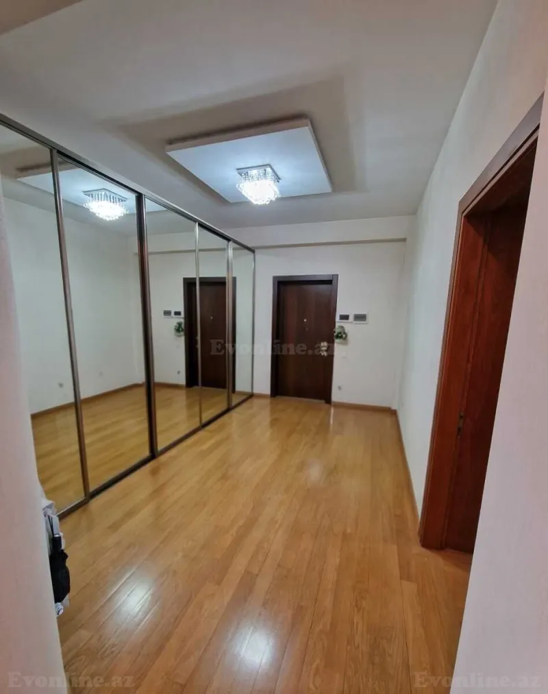 Kirayə verilir 3 otaqlı Mənzil Yeni tikili 120 m² Memar Əcəmi m. - şəkil 2