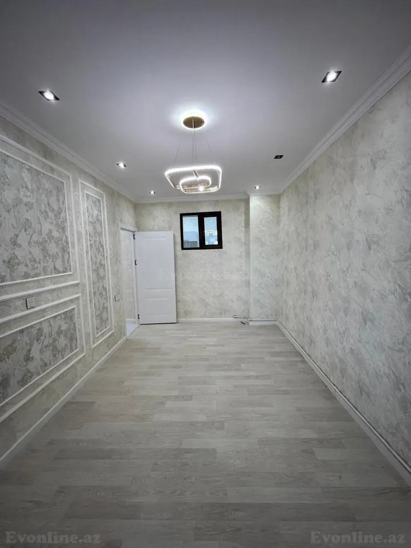 2 otaqlı Mənzil 54 m² İnşaatçılar m. Satılır