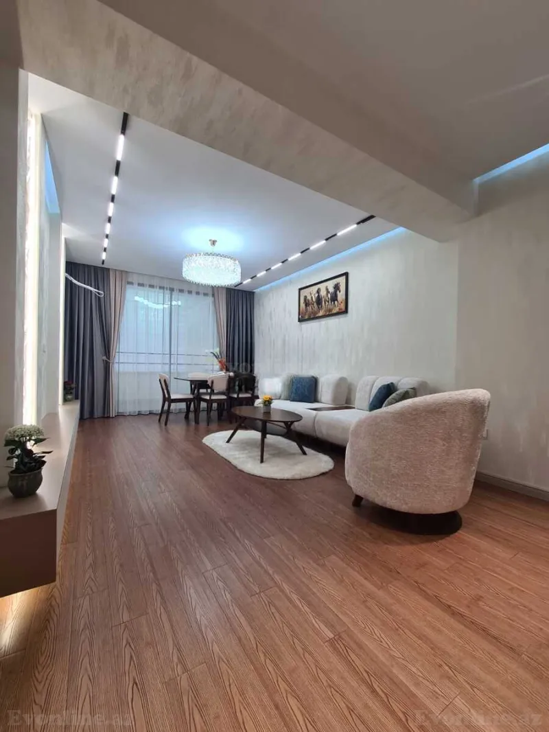 Satılır 3 otaqlı Mənzil Yeni tikili 101 m² Səbail r. - şəkil 5