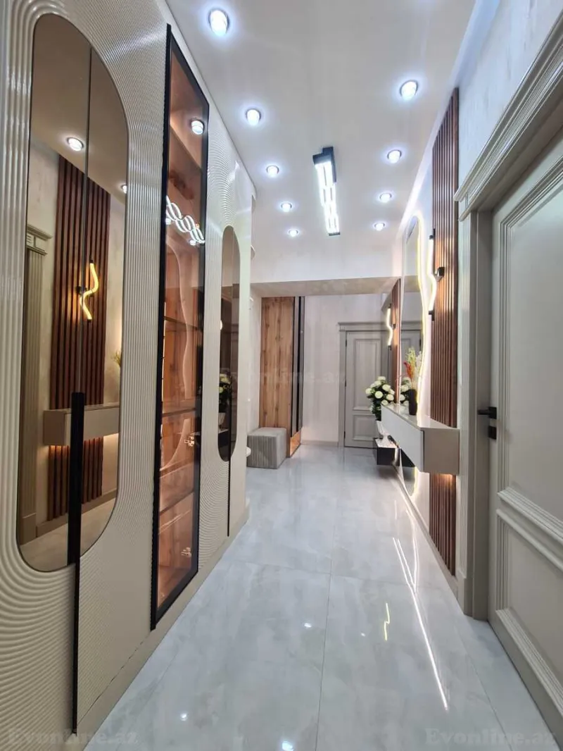 Satılır 3 otaqlı Mənzil Yeni tikili 101 m² Səbail r. - şəkil 14