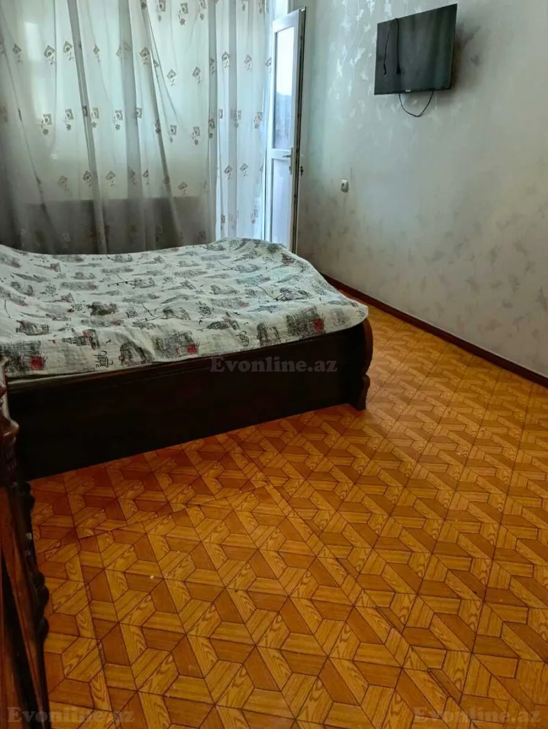 Satılır 4 otaqlı Mənzil Köhnə tikili 110 m² Badamdar - şəkil 6