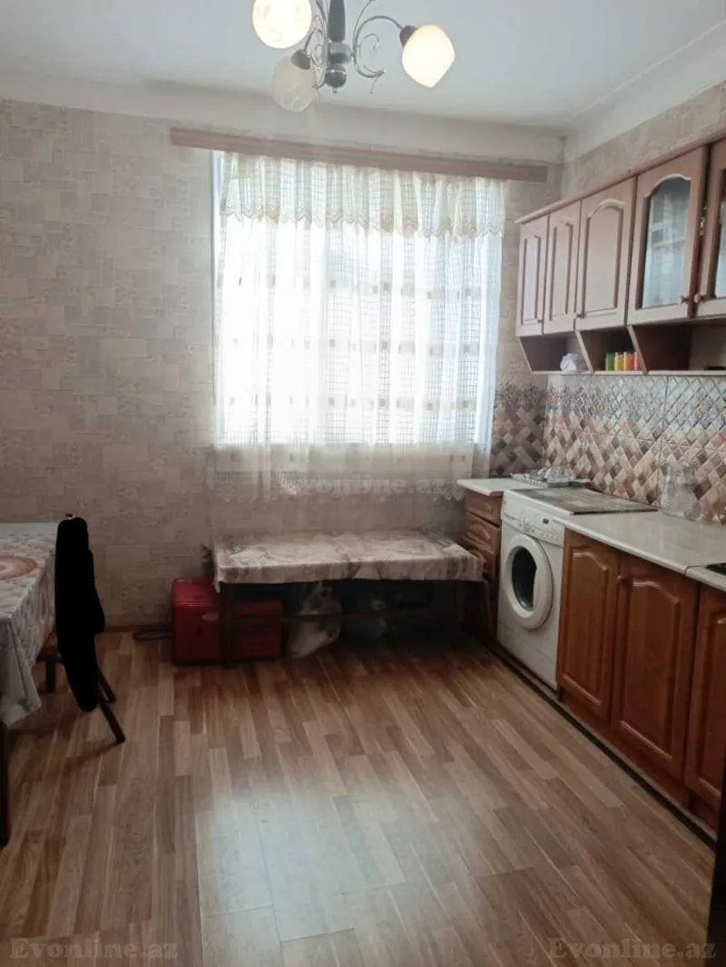Satılır 4 otaqlı Mənzil Köhnə tikili 110 m² Badamdar - şəkil 8