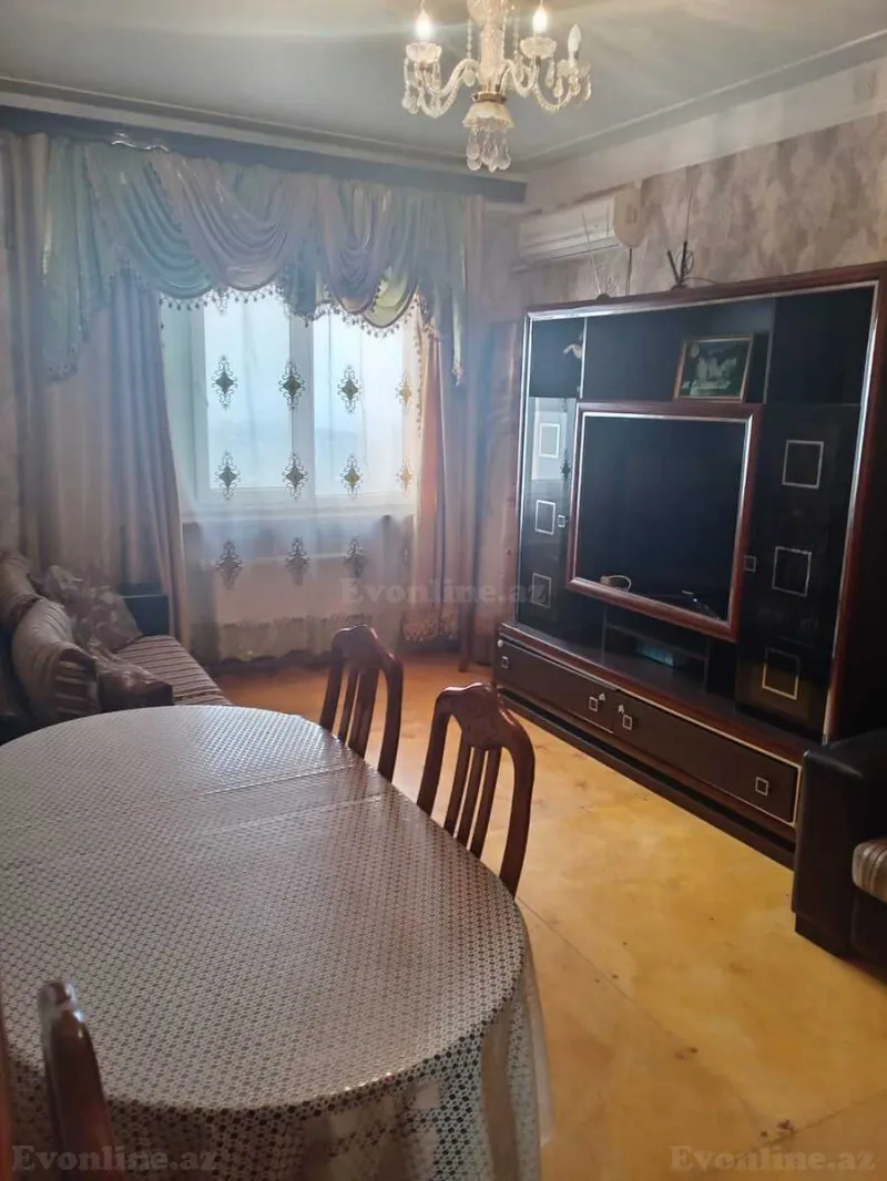 Kirayə verilir 2 otaqlı Mənzil Köhnə tikili 55 m² Əhmədli m.