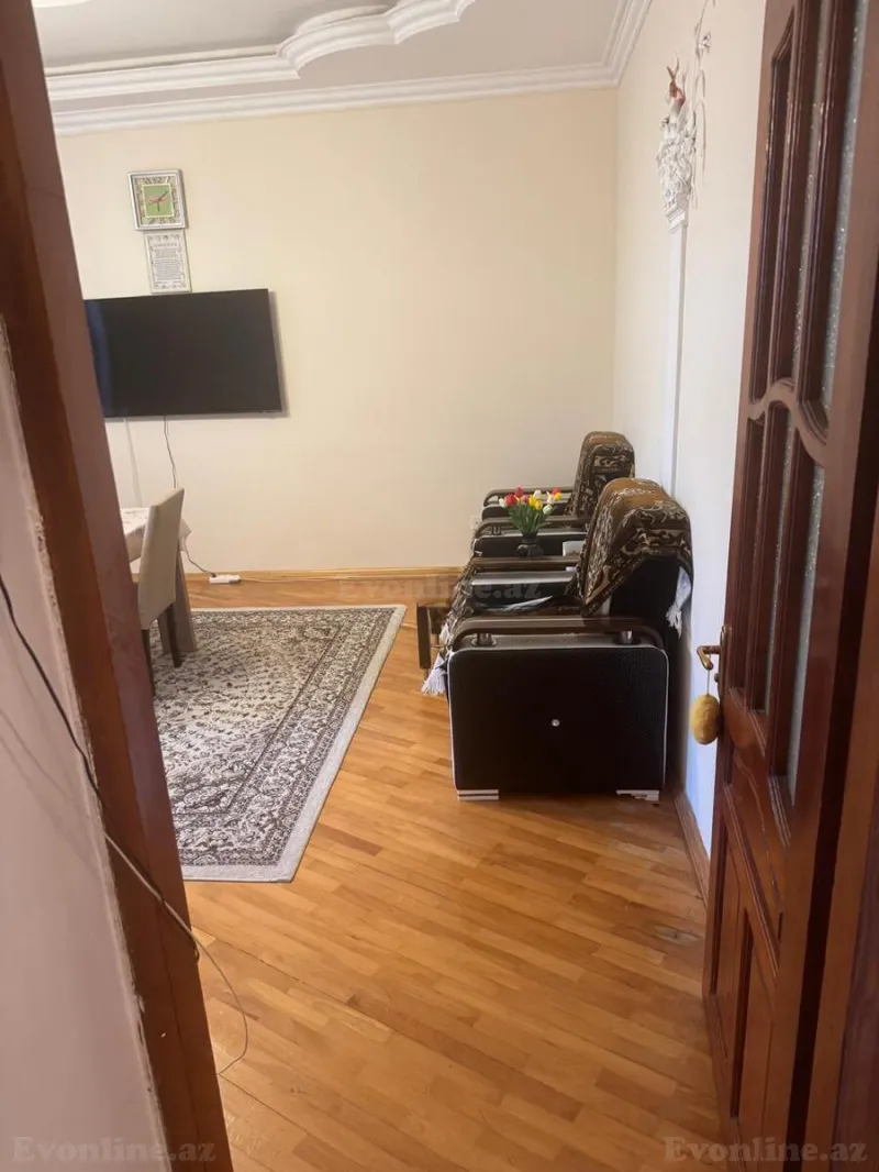 Satılır 3 otaqlı Mənzil Yeni tikili 80 m² Xalqlar Dostluğu m. - şəkil 2