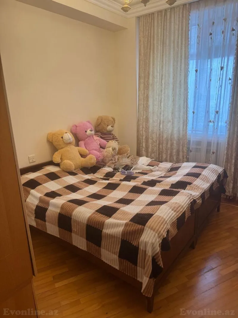 Satılır 3 otaqlı Mənzil Yeni tikili 80 m² Xalqlar Dostluğu m. - şəkil 4