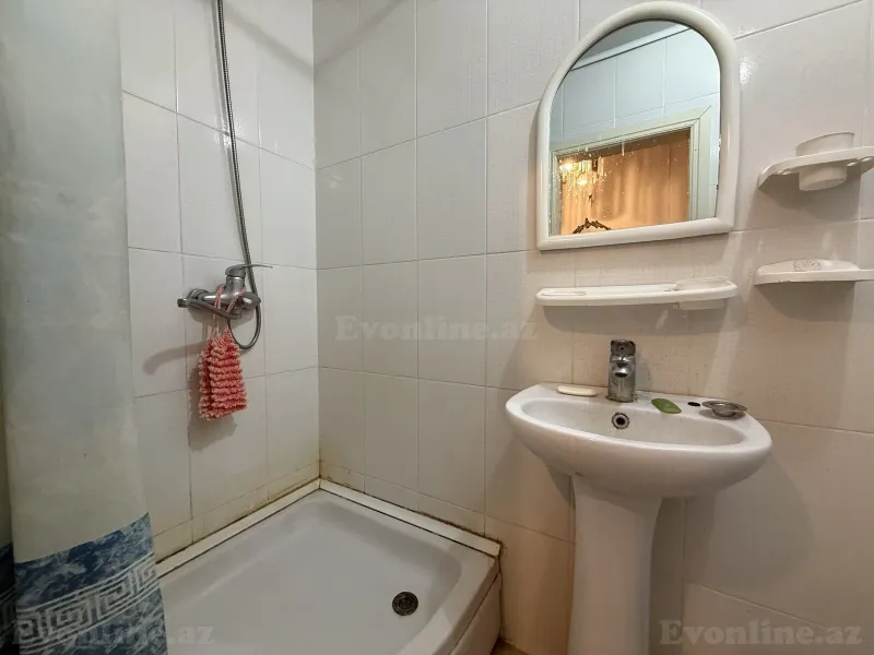 Satılır 2 otaqlı Mənzil Köhnə tikili 40 m² Qara Qarayev m. - şəkil 8