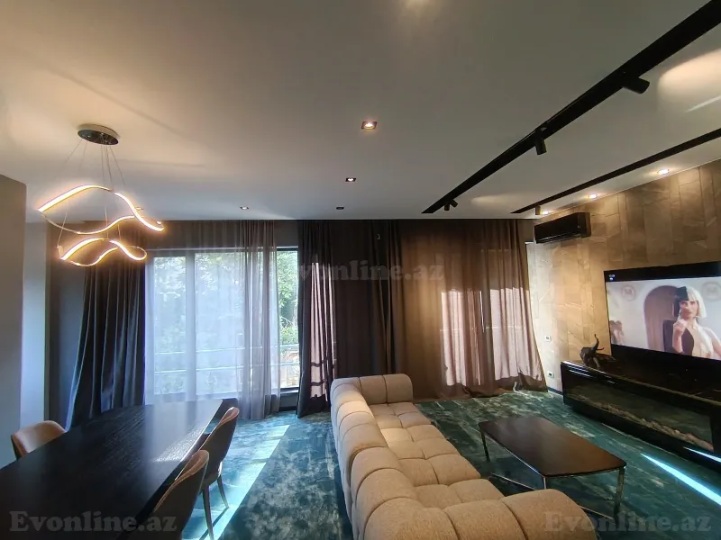 Satılır 4 otaqlı Mənzil Yeni tikili 107 m² Yasamal r. - şəkil 2
