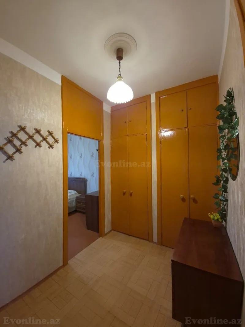 Kirayə verilir 2 otaqlı Mənzil Köhnə tikili 56 m² Əhmədli m. - şəkil 15