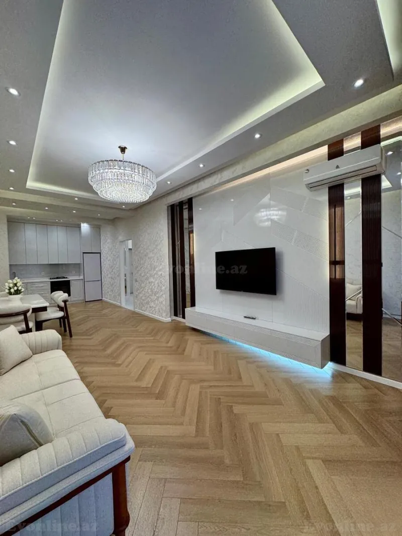 Satılır 3 otaqlı Mənzil Yeni tikili 110 m² Koroğlu m. - şəkil 2