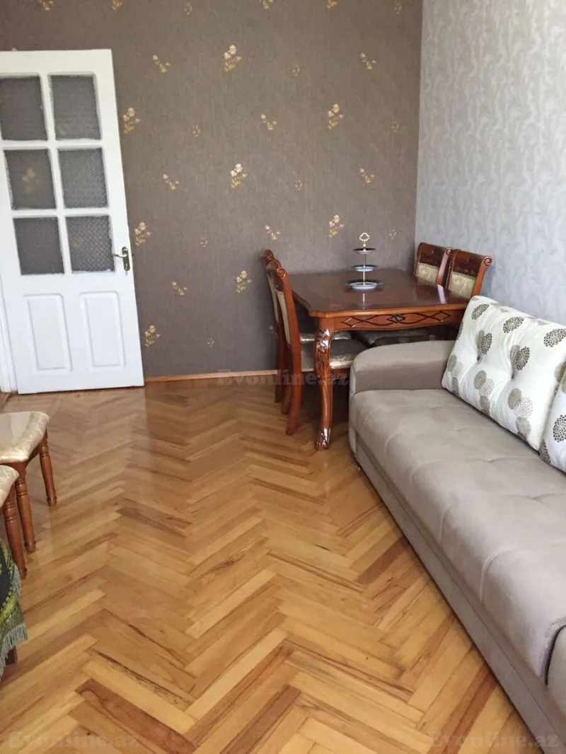 Satılır 2 otaqlı Mənzil Köhnə tikili 65 m² Nəriman Nərimanov m. - şəkil 2