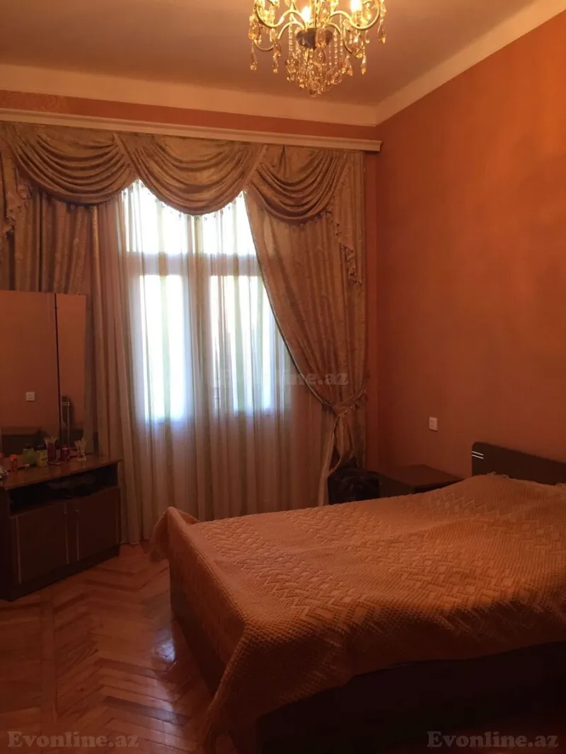 Satılır 2 otaqlı Mənzil Köhnə tikili 65 m² Nəriman Nərimanov m. - şəkil 6