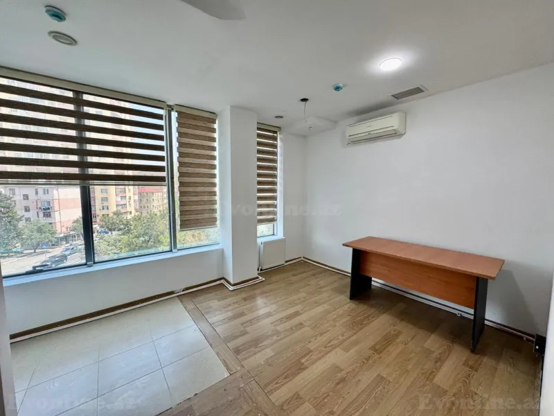 Kirayə verilir Ofis 200 m² Memar Əcəmi m. - şəkil 6