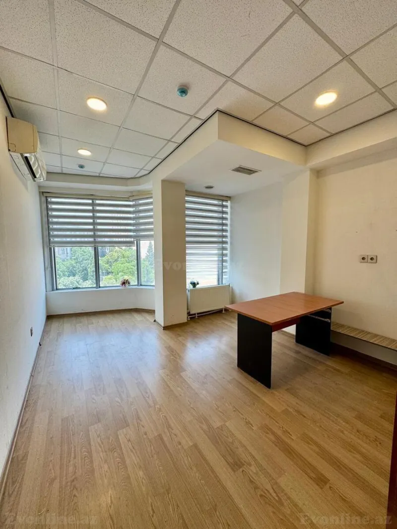 Kirayə verilir Ofis 200 m² Memar Əcəmi m. - şəkil 7