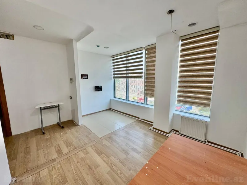 Kirayə verilir Ofis 200 m² Memar Əcəmi m. - şəkil 12