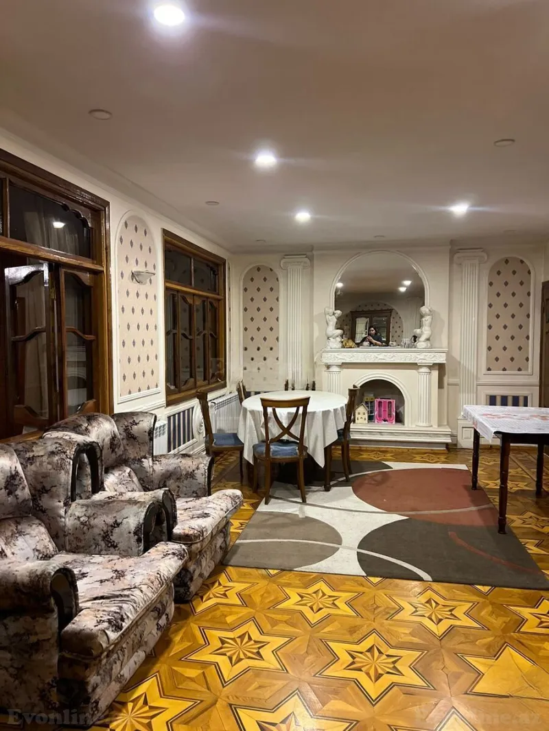 Kirayə verilir 4 otaqlı Mənzil Köhnə tikili 110 m² 8-ci mikrorayon - şəkil 2