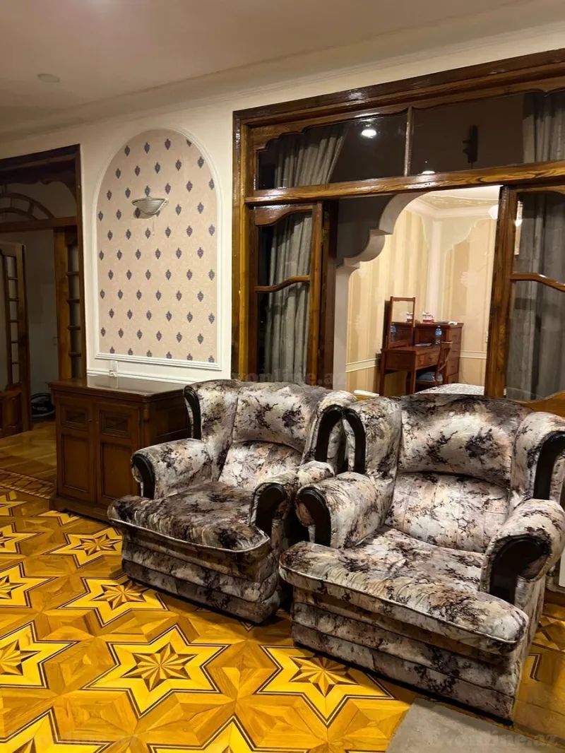 Kirayə verilir 4 otaqlı Mənzil Köhnə tikili 110 m² 8-ci mikrorayon - şəkil 15