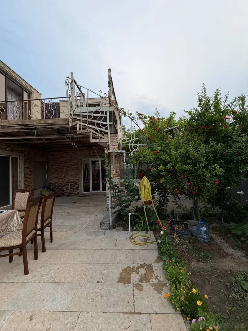 5 otaqlı Həyət evi 220 m² Yeni Suraxanı Satılır